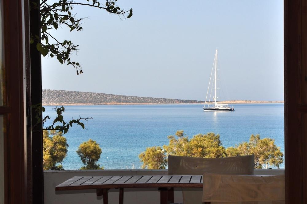 Michalis Apartments Near The Beaches With Sea View Páros Exteriér fotografie